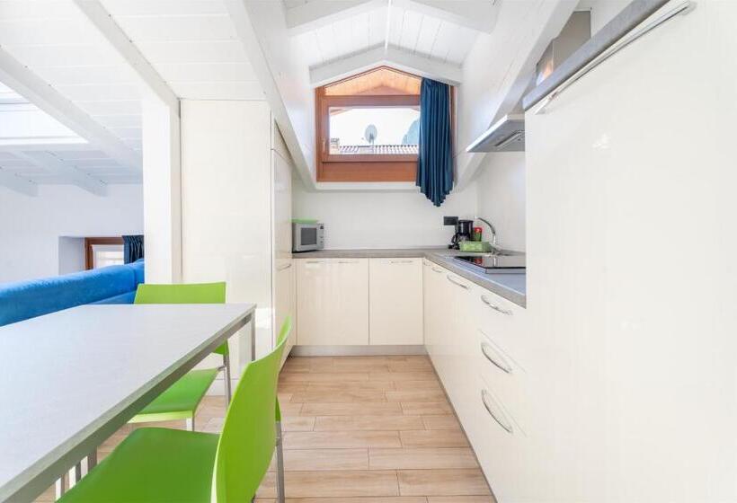 １ベッドルームペントハウスアパート, Residence Villa Degli Aranci