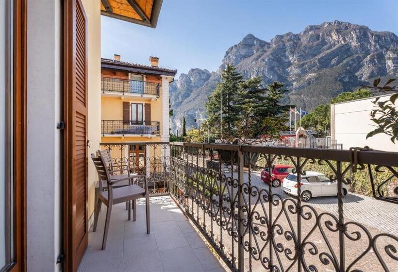 １ベッドルームのスーペリアアパートメント, Residence Villa Degli Aranci