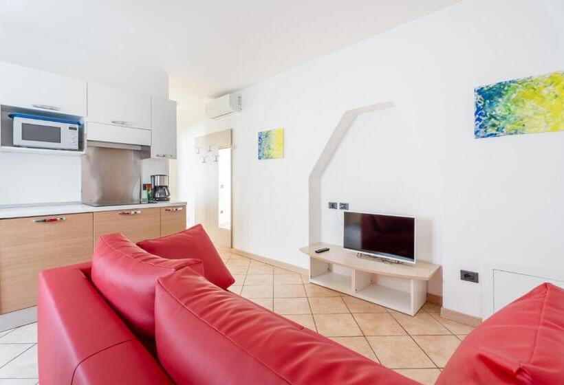 １ベッドルームのスーペリアアパートメント, Residence Villa Degli Aranci