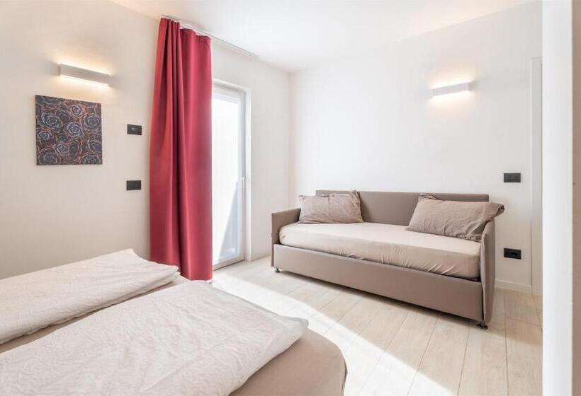 庭の見える１ベッドルームアパートメント, Residence Villa Degli Aranci