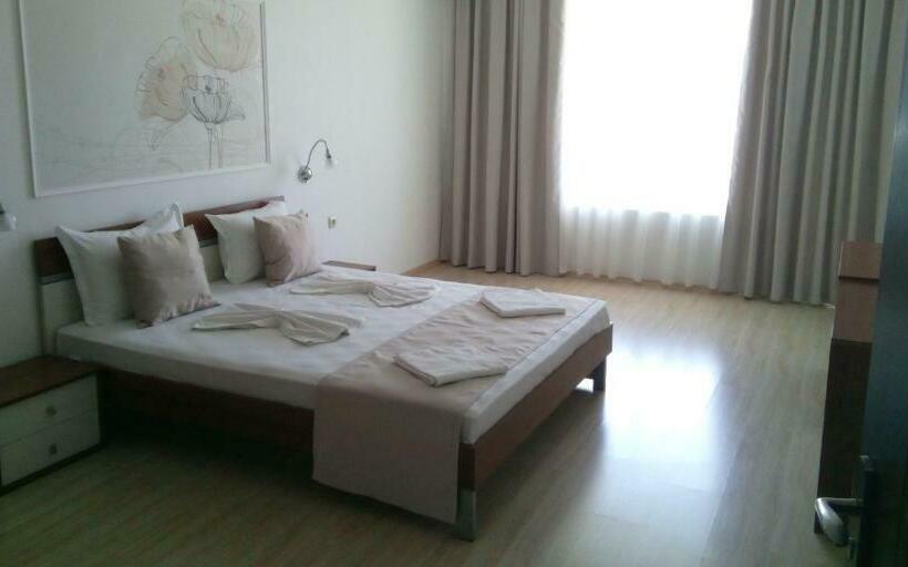 דירת חדר שינה 1 עם נוף לעיר, Silver Beach Apart Complex
