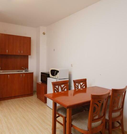Апартаменты 1 Спальня Вид на Город, Silver Beach Apart Complex