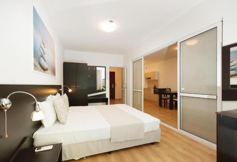 סטודיו דלוקס, Silver Beach Apart Complex