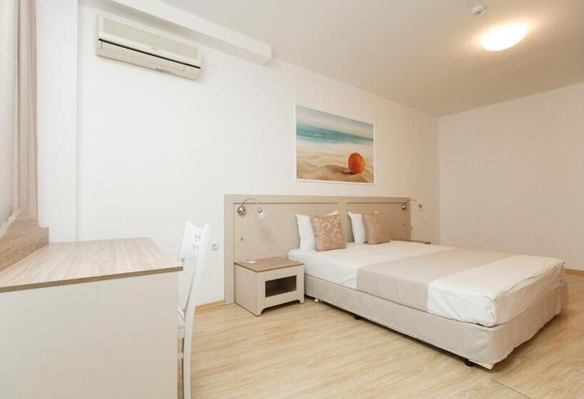 Апартаменты Deluxe 1 Спальня, Silver Beach Apart Complex