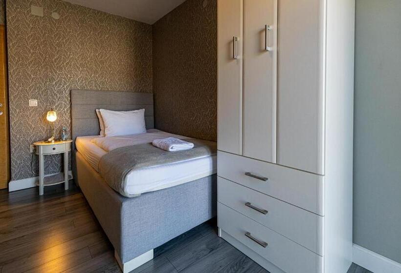 اتاق استاندارد یک تخته با بالکن, So&sol Boutique Hotel, Tuzla