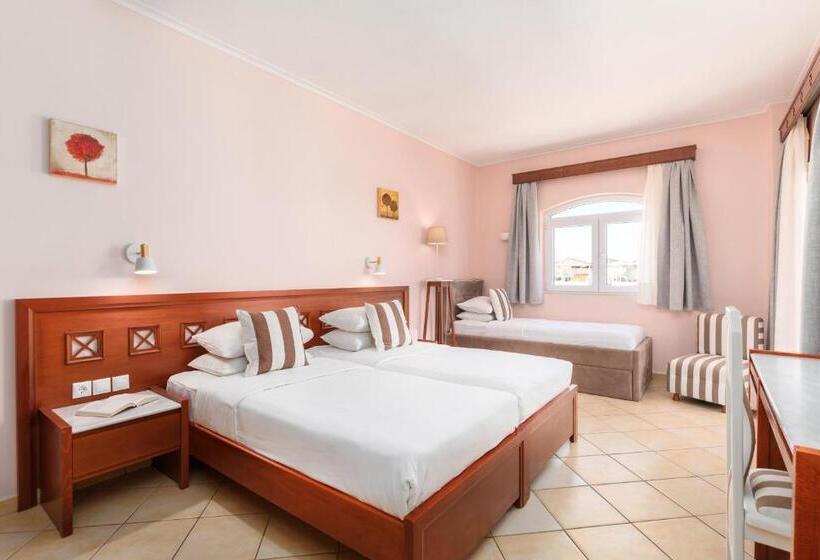 スタンダードトリプルルーム, Eliza Hotel By Panel Hospitality   Formerly Evdion