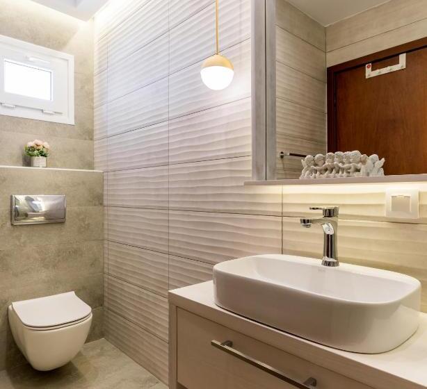 山の見えるジュニアスイート, Eliza Hotel By Panel Hospitality   Formerly Evdion