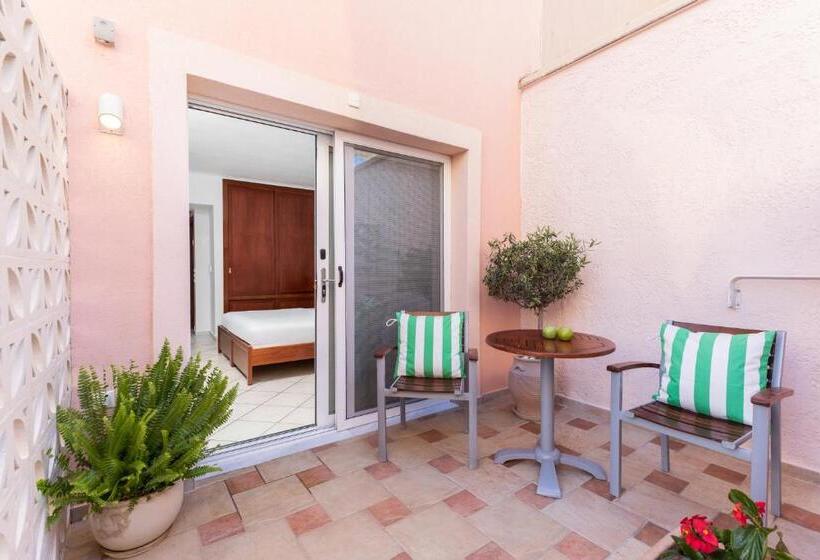 1階の1ベッドルームアパートメント, Eliza Hotel By Panel Hospitality   Formerly Evdion