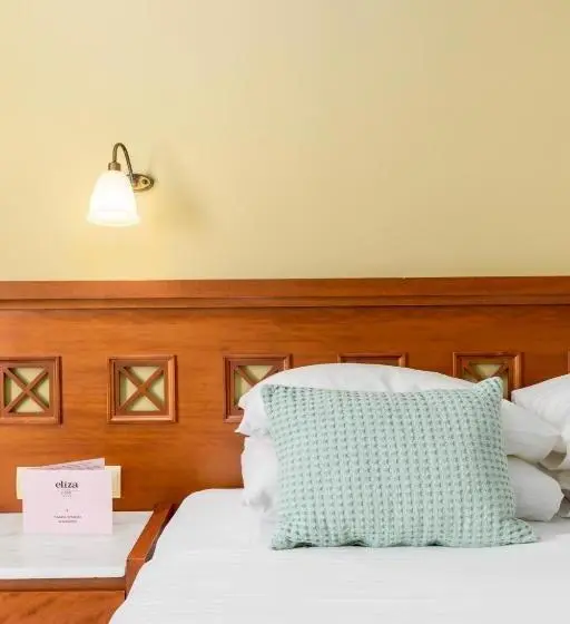 エコノミールーム, Eliza Hotel By Panel Hospitality   Formerly Evdion