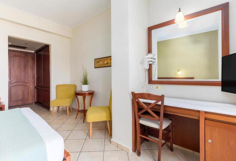 エコノミールーム, Eliza Hotel By Panel Hospitality   Formerly Evdion