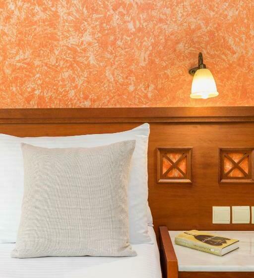 スタンダードルーム, Eliza Hotel By Panel Hospitality   Formerly Evdion