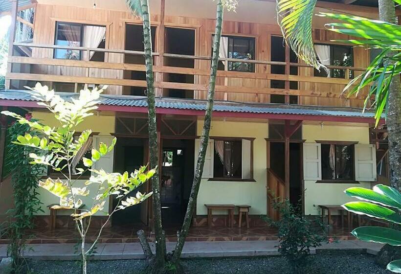 חדר סטנדרט, Cabinas Popular