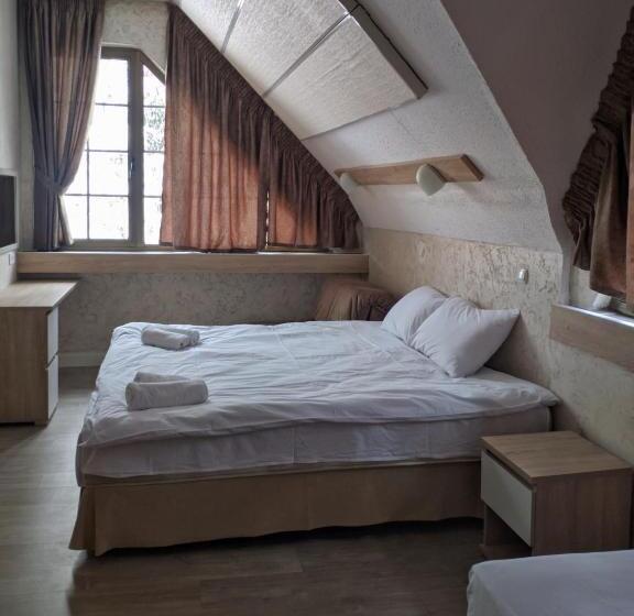 اتاق ساده سه‌ نفره, Fersped