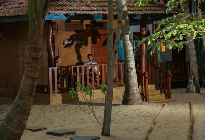 Хижина, Ganesh Garden Beach Cabanas