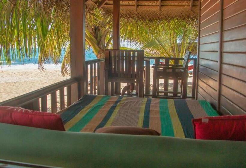 Хижина Deluxe, Ganesh Garden Beach Cabanas