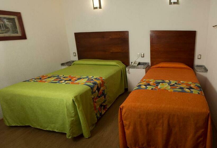 スタンダードルーム, Las Avenidas