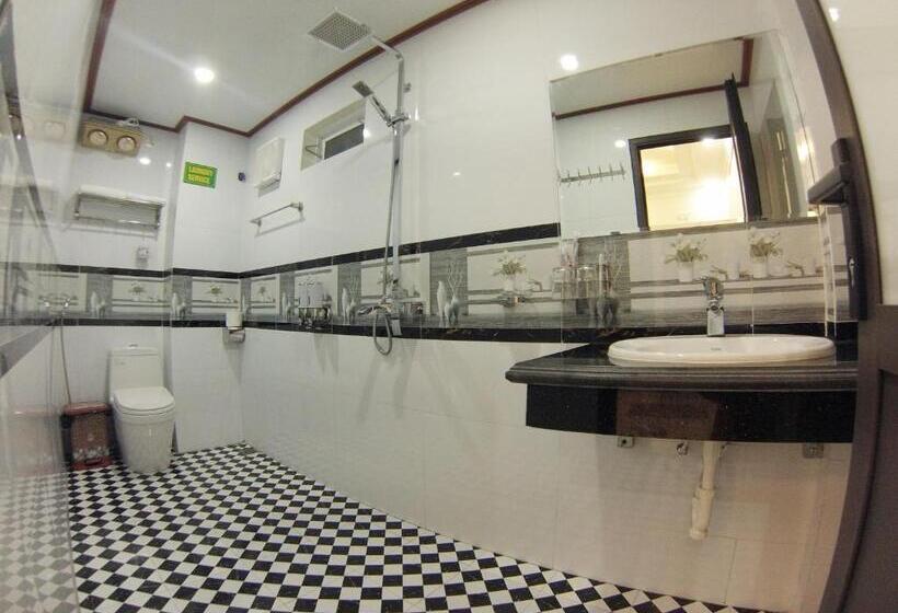 اتاق استاندارد سه نفره, Ninh Binh Friendly