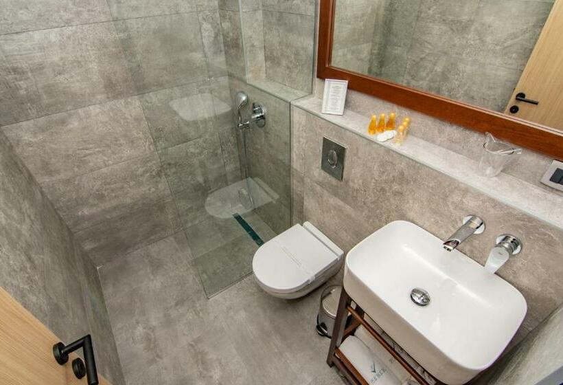 اتاق استاندارد, Perla Annexes