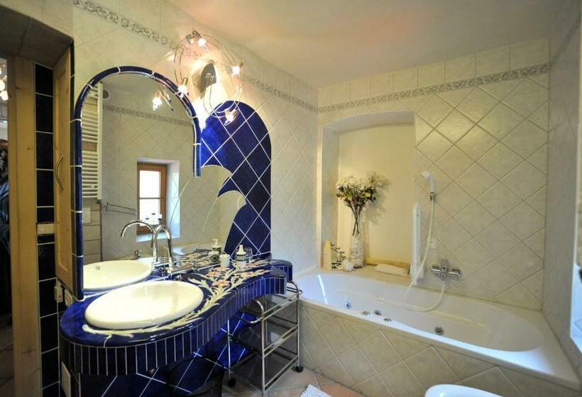 디럭스 스위트, Schloesschen Am See