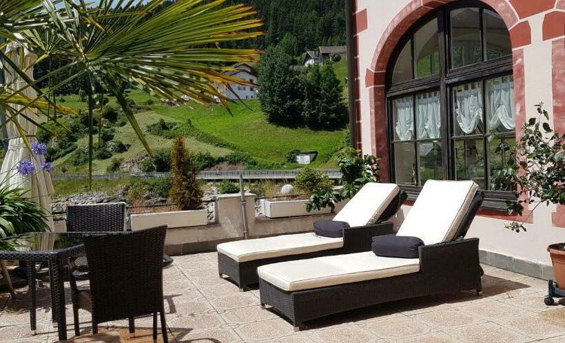 디럭스 스위트, Schloesschen Am See