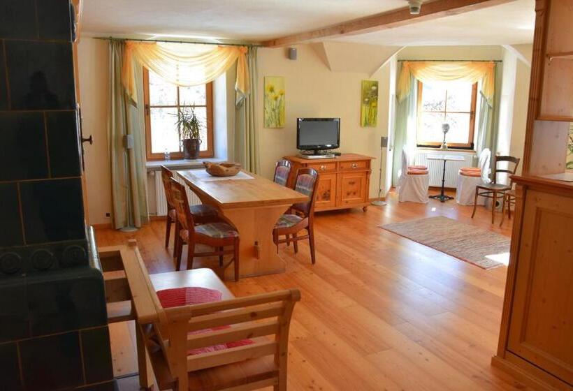 디럭스 스위트, Schloesschen Am See