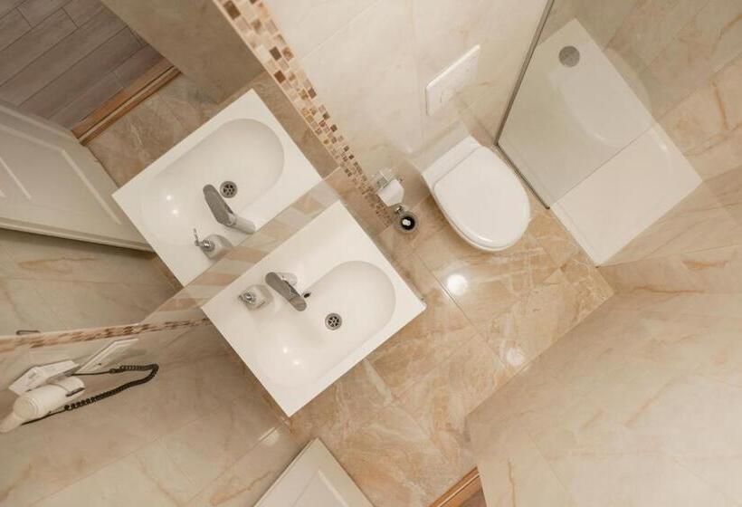 استودیوی کلاسیک, Vilnius Apartments