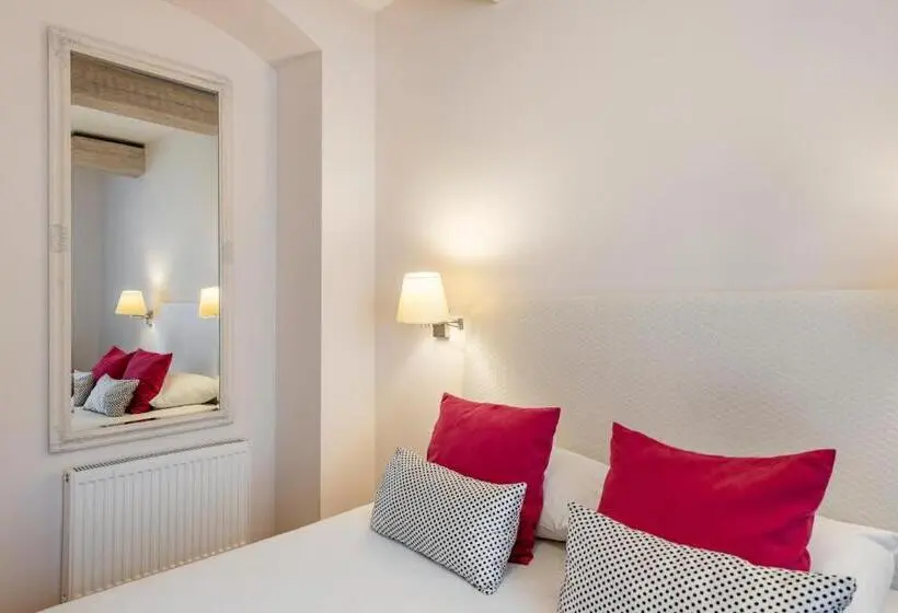 استودیوی کلاسیک, Vilnius Apartments