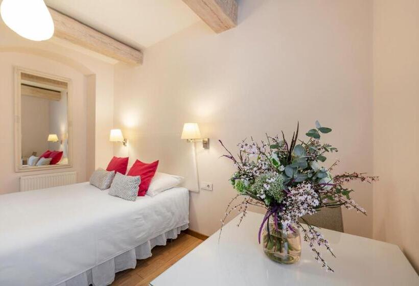 استودیوی کلاسیک, Vilnius Apartments