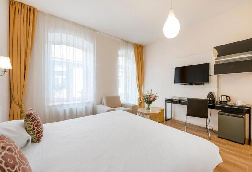 اتاق کلاسیک, Vilnius Apartments