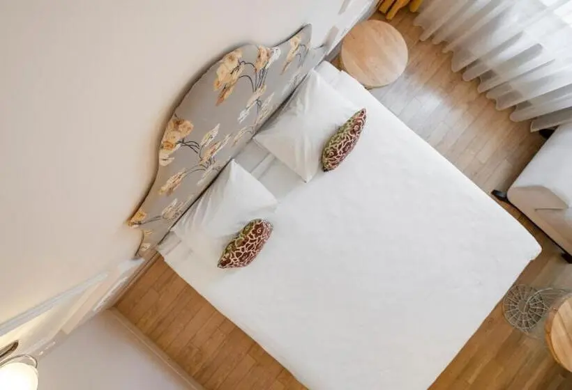اتاق کلاسیک, Vilnius Apartments