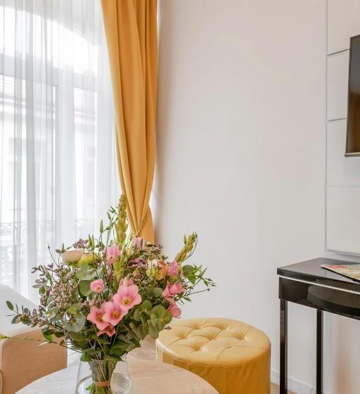 اتاق کلاسیک, Vilnius Apartments