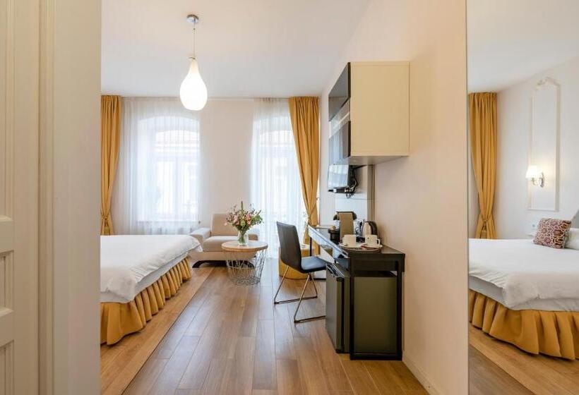 اتاق کلاسیک, Vilnius Apartments