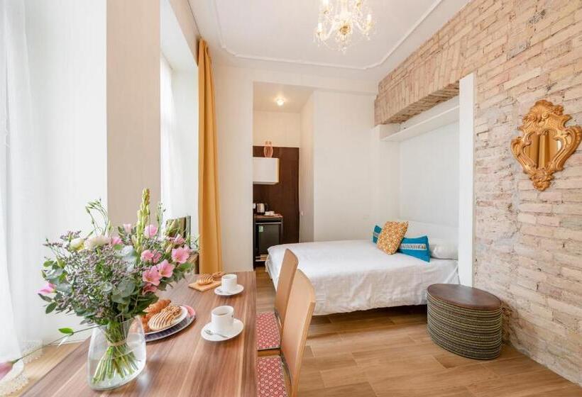 اتاق عادی, Vilnius Apartments