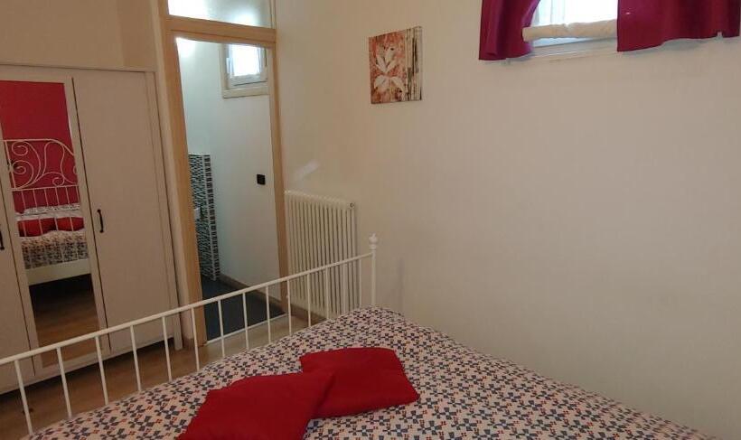 آپارتمان 1 خوابه همکف, B&b Cav Rondinella