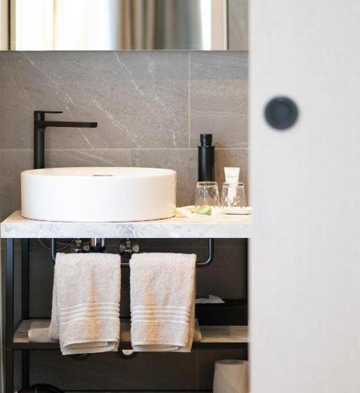 חדר סטנדרט, Adaastra Boutique