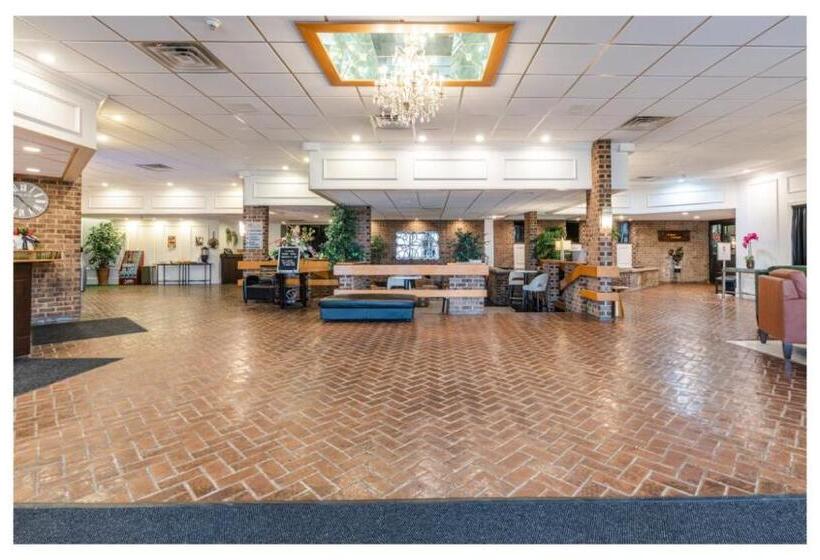 Номер Стандарт, Altoona Grand