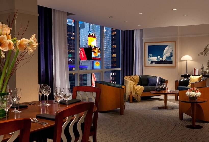 غرفة ديلوكس, Millennium Premier New York Times Square