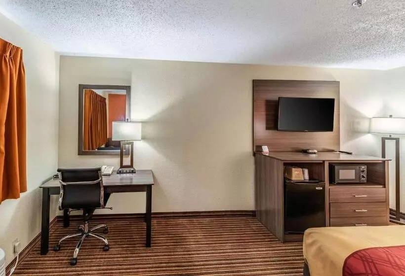 キングサイズベッドのスタンダードルーム, Econo Lodge Inn & Suites