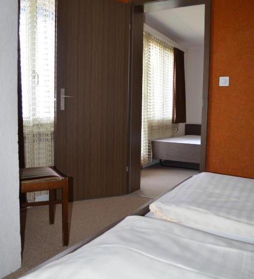 4인용 스탠다드 룸, Kreuz