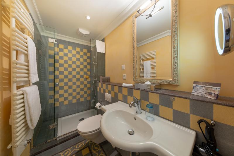 エコノミーシングルルーム, Lenkerhof Gourmet Spa Resort   Relais & Châteaux