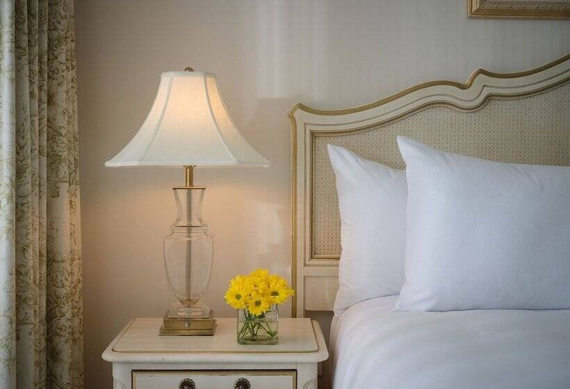Номер Deluxe, Little America Hotel   Wyoming