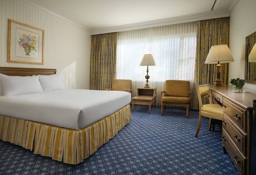غرفة قياسية سرير مزدوج, Little America Hotel   Wyoming