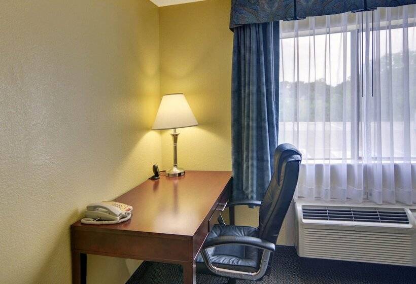 חדר סטנדרט שתי מיטות זוגיות, Quality Inn & Suites