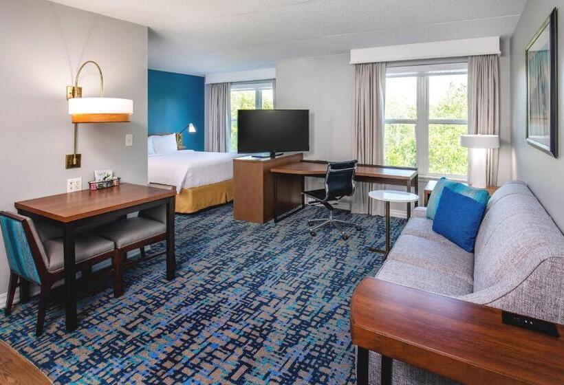 스탠다드 스튜디오, Residence Inn By Marriott Boston Woburn