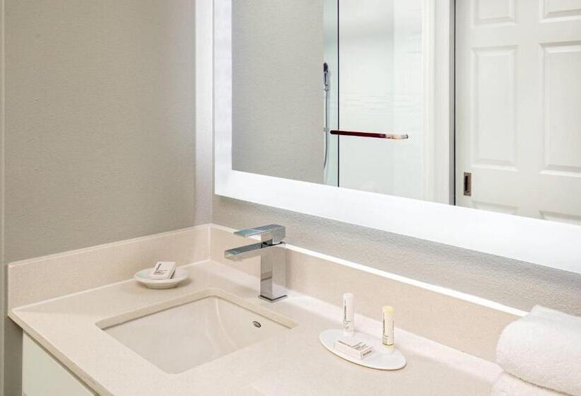 장애인을 위한 스위트, Residence Inn By Marriott Boston Woburn