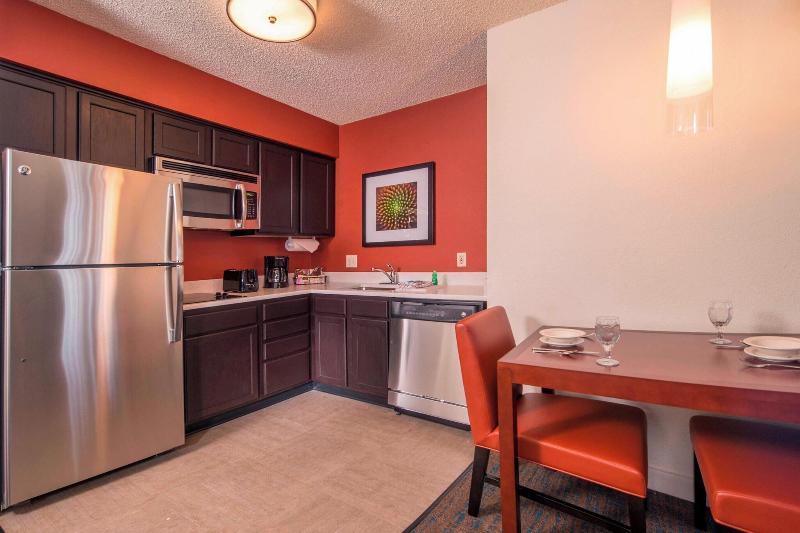 Люкс, Residence Inn Fairfax Merrifield