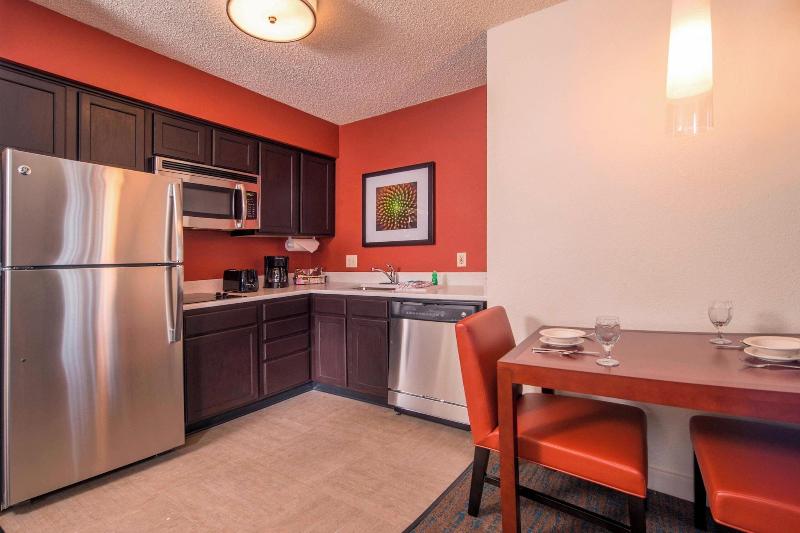 Люкс, Residence Inn Fairfax Merrifield