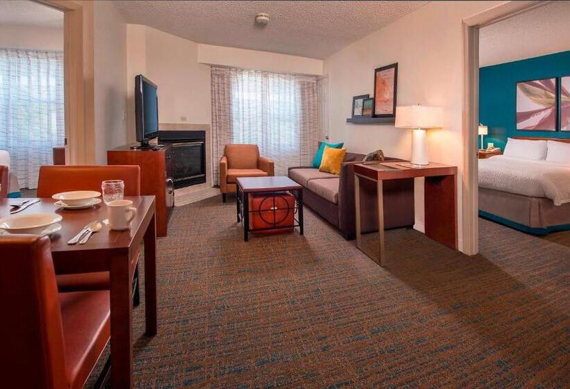 Люкс 2 Спальни, Residence Inn Fairfax Merrifield
