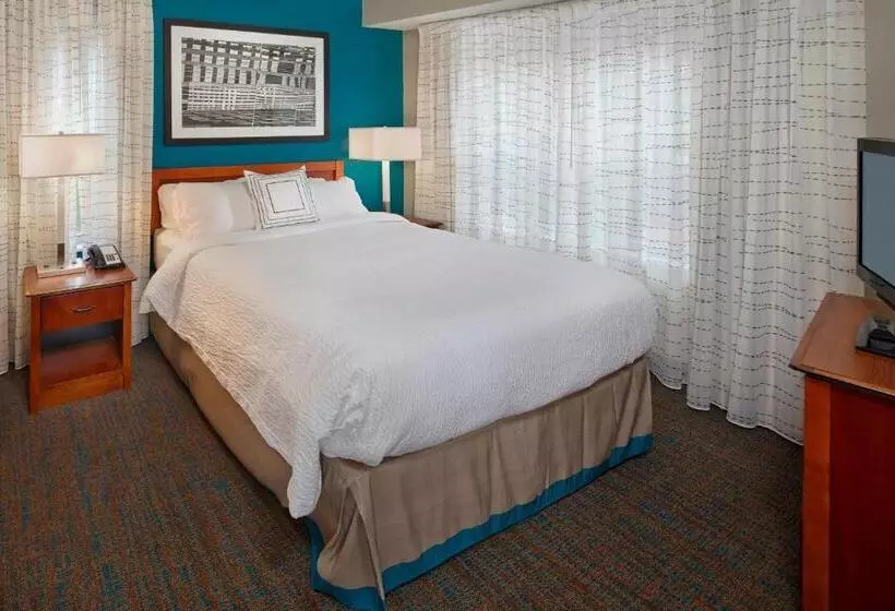 Sviitti 2 Makuuhuonetta, Residence Inn Hartford Avon