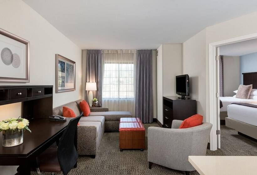 סוויטה, Staybridge Suites Chantilly Dulles Airport, An Ihg